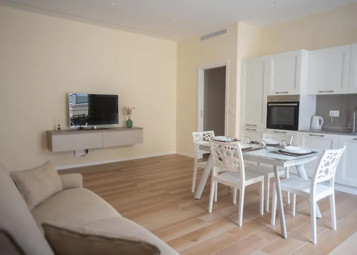 Πανσιόν Dimora Amelia Luxury 4*